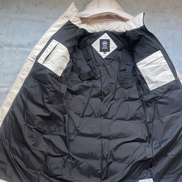 Canada Goose Long Parka Coat in White - Picture 13 of 15
